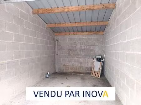 vente garage et parking à saint-malo (35400) : à vendre / 15m² saint-malo