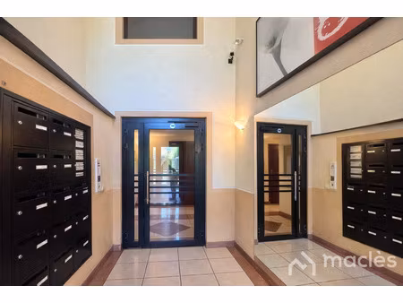 à vendre - superbe appartement f4 spacieux à 5 min à pied d