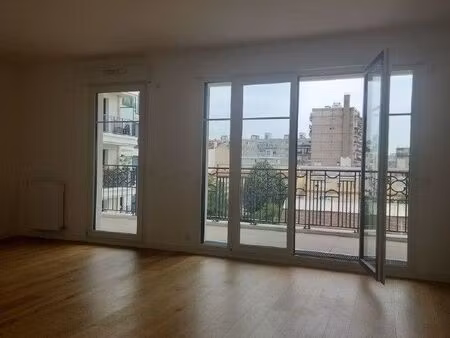 bel appartement 4 pièces à louer