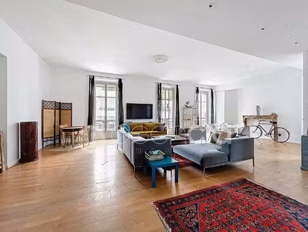 cannes centre - appartement de 165m2 + 55m2 de combles