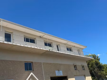 bureaux saint cannat 63.25 m2