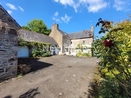 maison au coeur de pléhédel - 8 pièces - 195 m2