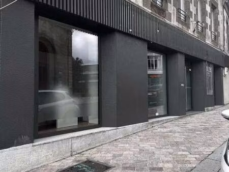vente bureaux et commerces à loudéac (22600) : à vendre / 65m² loudéac