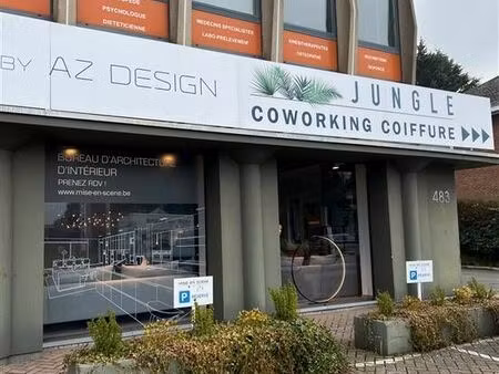 salon de coiffure flambant neuf + parkings