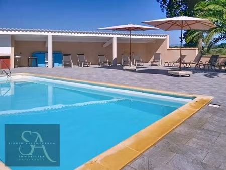 propriété (trois maisons) 249m² avec piscine à vendre pièces 15 minuntes de narbonne (11)