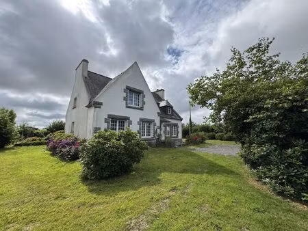 maison néo-bretonne t5 à saint-frégant  à deux pas de lesnev