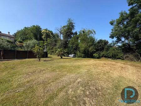 meximieux terrain à bâtir 542 m²