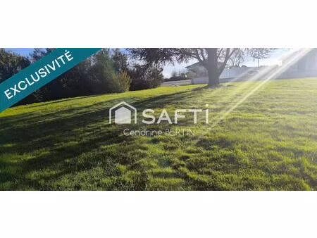 terrain à bâtir sur montracol de 507 m²