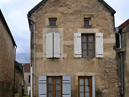 vente maison 5 pièces 112 m² à l'isle-sur-serein (89440)  58 000 €