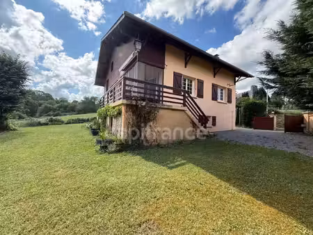 maison à vendre uzer 8 pièce(s) 145m2 271 200€