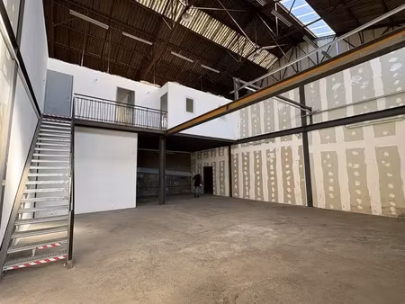 a louer - local d'activités 260 m² divisible