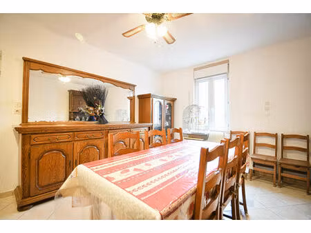 vente maison 6 pièces  170.00m²  beauquesne