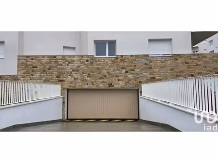 vente parking/garage/box 14 m²