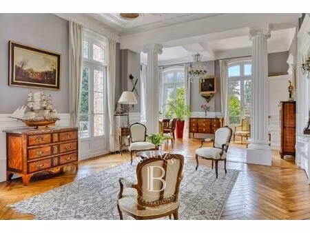 bois guillaume - manoir xixème à quelques pas des commerces