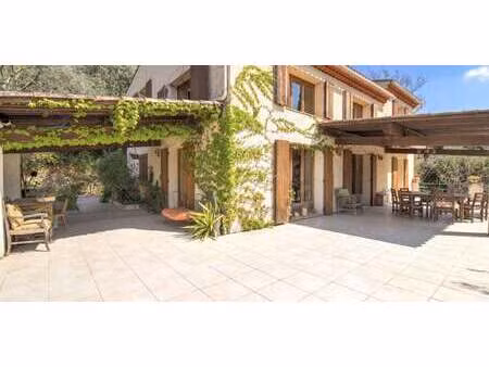 maison avec jardin et terrasse saint-martin-du-var (06)