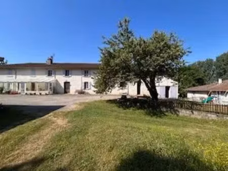 vente maison 9 pièces 206 m² à saint-clair-sur-galaure (38940)  400 000 €