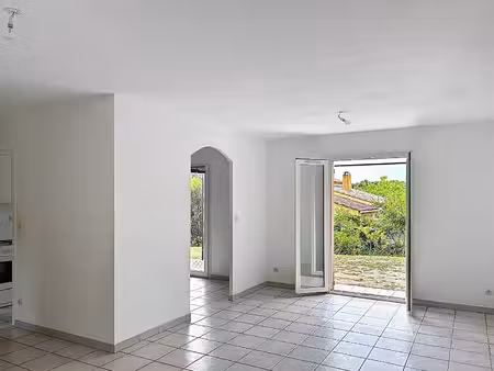 vente maison 4 pièces 87 m² aigues-vives (30670)