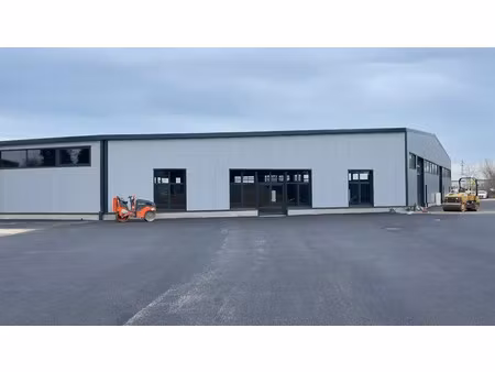 locaux d'activités à vendre ou à louer 2 792 m² - cenord bourg en bresse