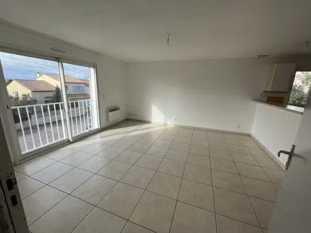 vente appartement 4 pièces 74m2 cabestany 66330 - 189000 € - surface privée