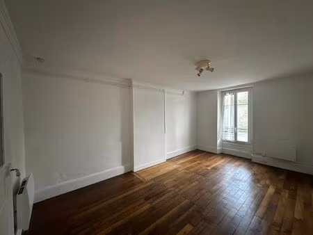 studio fontainebleau - 1 pièce(s) - 25.28 m2