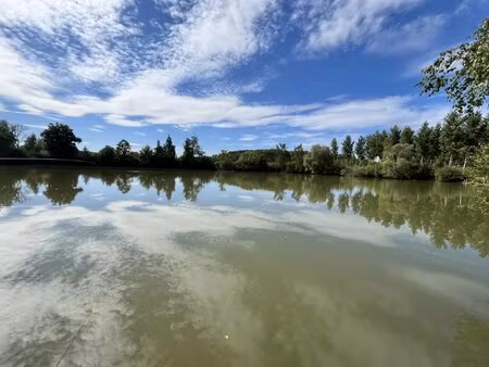 etang 1 hectares proche reims