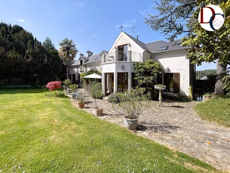 entre compiègne et senlis - propriété de charme avec jardin