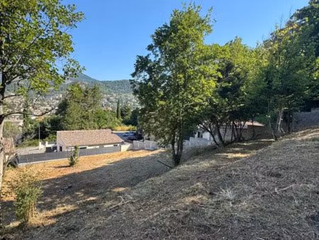 vente terrain 692 m² à digne-les-bains (04000)  107 500 €