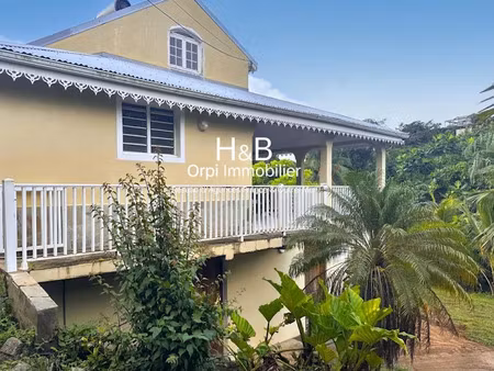 vente villa 8 pièces 204 m² à le francois (97240)  400 000 €