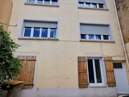 maison de ville de 179 m²