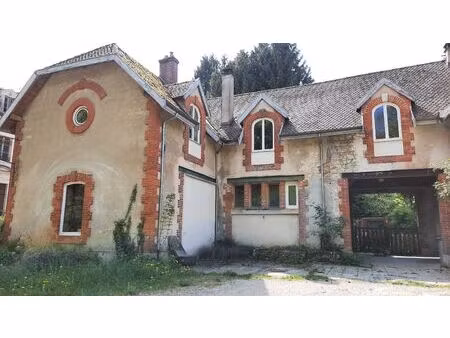 maison ancienne 300 m²sur 3500 m²