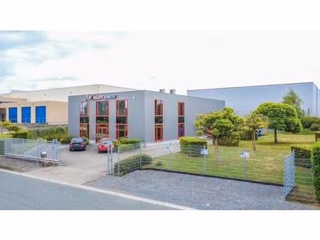 accueil en vente à avenue de ramelot 6  saintes  belgique | century 21®