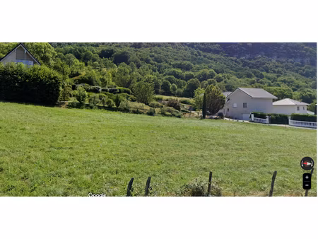 achat terrain 604m²