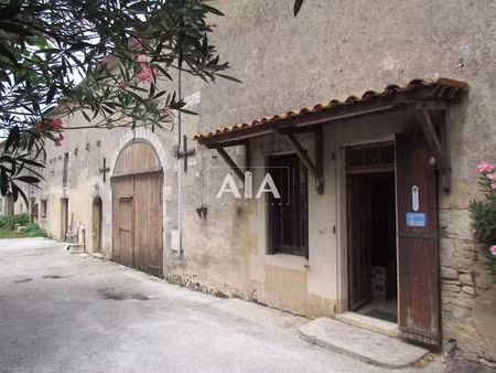 vente propriété 8 pièces 170 m² à courcôme (16240)  107 000 €