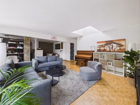 appartement 5 pièces - 119 m²