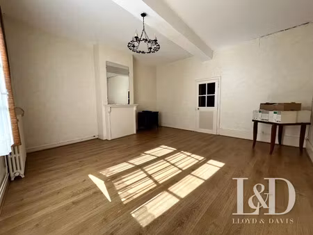 vente maison 7 pièces 198.5 m² à moulins (03000)  275 000 €