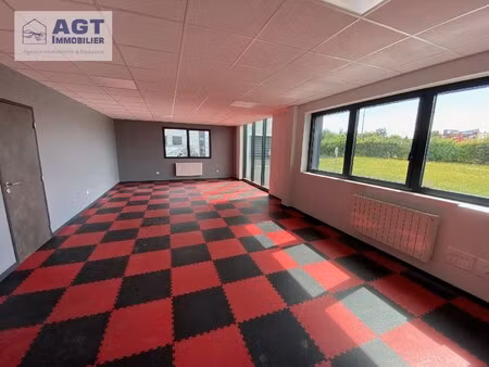 location local commercial 65m² beauvais 60000