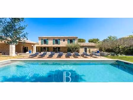 maison avec piscine saint-rémy-de-provence (13)