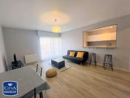 location appartement 4 pièces 84 m² à la riche (37520)