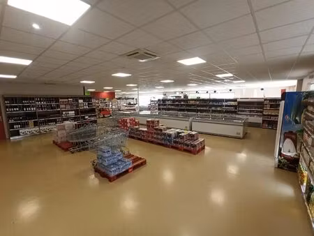 location commerce 440 m² à limoges (87100)