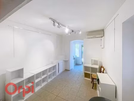 vente locaux professionnels 25 m² à le castellet (83330)  120 000 €