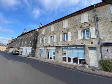 vente immeuble 8 pièces à objat (19130)  245 000 €