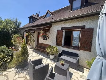 maison de 5 pièces de luxe en vente à hermeray  île-de-france