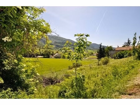 dpt alpes de haute provence (04)  à vendre proche annot - terrain de 591m² - ensoleillé - 
