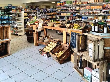 vente commerce 120 m² tarbes (65000)