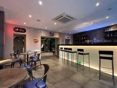 charleroi centre – commerce horeca entièrement équipé