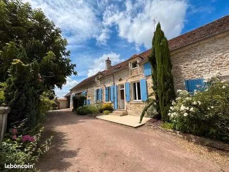 longère 6 pièces 178 m²