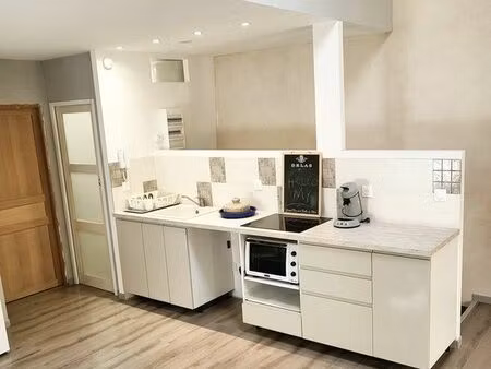 appartement 3 pièces 80 m²