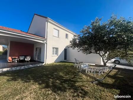 pavillon 5 pièces 148 m²
