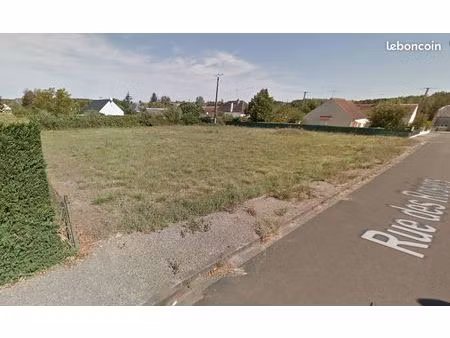 terrain constructible 1600m2