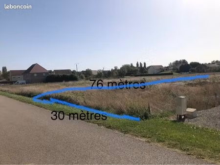 terrain de 2264 m2 constructible